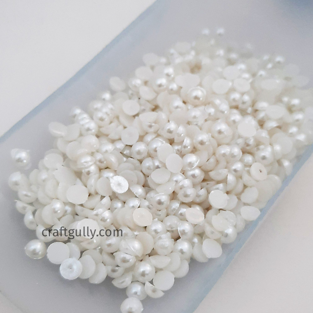 FLAT BACK PEARLS 4MM White