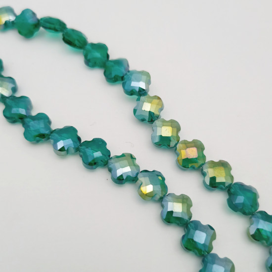 Glass Beads 10mm Clover Faceted - Emerald Green With Lustre - 1 String / 34 beads